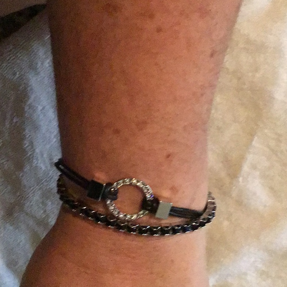 2 Bracelets - image 3